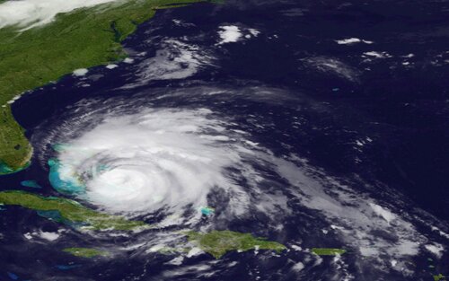 Hurricane Katrina facts: hurricane from top view