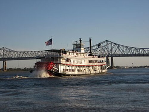 What are some facts about the Mississippi River?