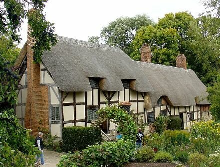 Facts about Stratford Upon Avon - Hathaway Cottage