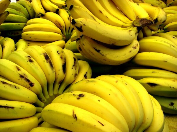 10 Interesting Banana Nutrition Facts