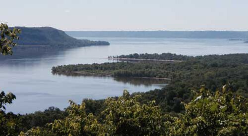 Mississippi River facts: Lake Pepin