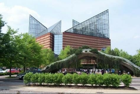 Tennessee facts: The Tennessee Aquarium