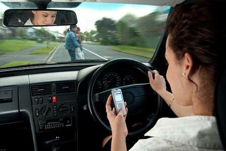 Facts about texting and driving - Accident